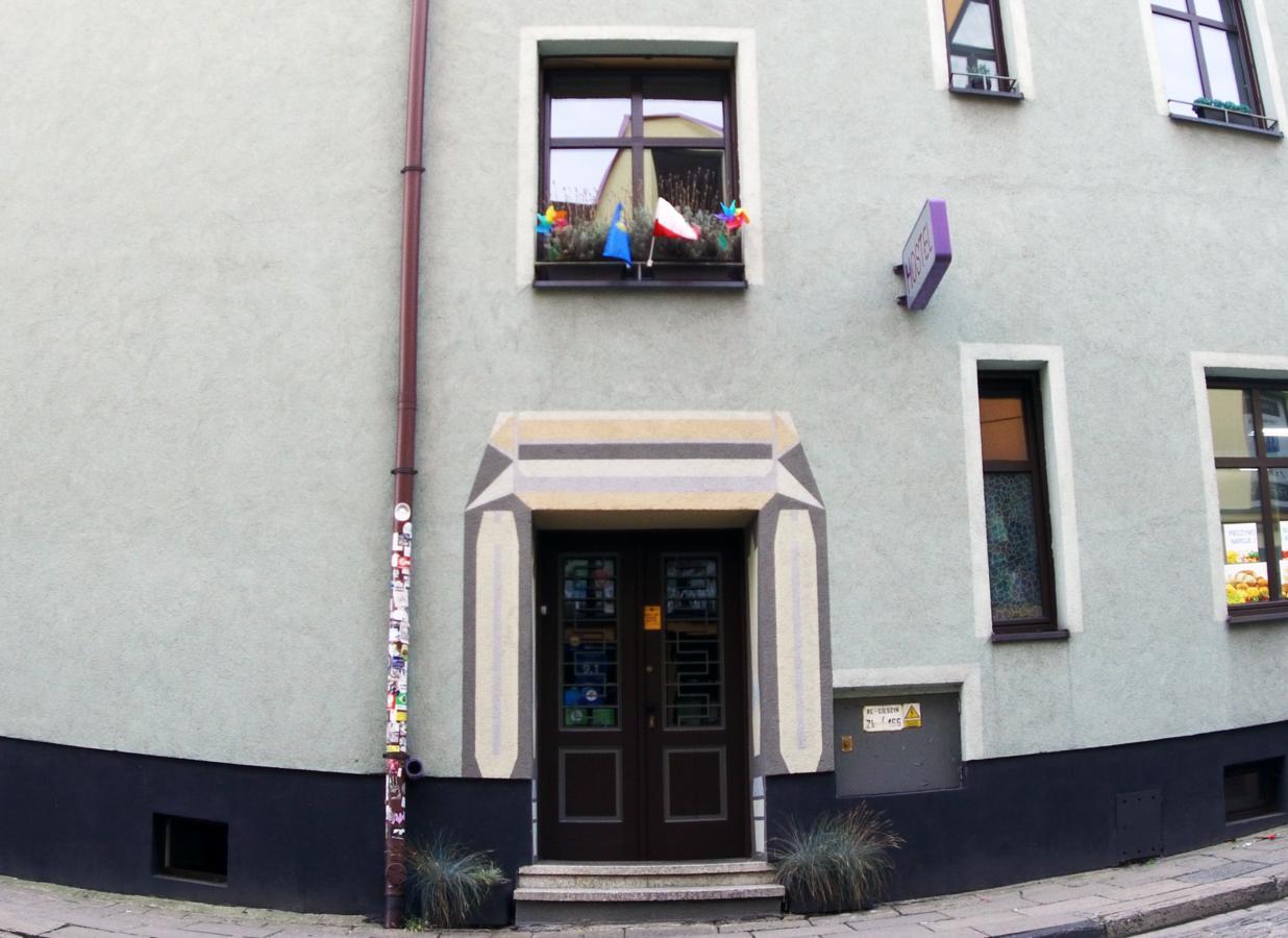 3 Bros' Hostel Cieszyn Cieszyn  Exterior photo